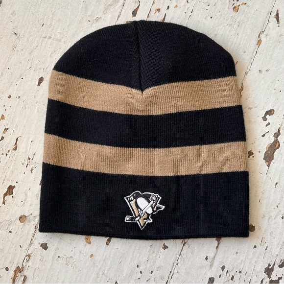 Zephyr Grafx Pittsburg Penquins Sprots Knit Beanie Hat - Picture 1 of 9